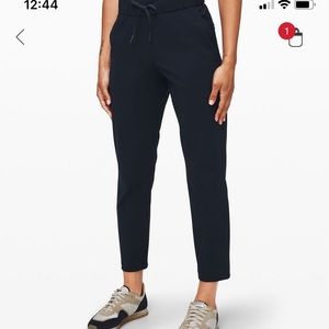 Lululemon on the fly 7/8 pant